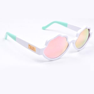 See Shells Seashell Frame Sunglasses in White