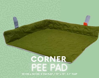 GuineaQueen® CORNER Fleece Pee Pad with 5 Layers - Potty Drip Lap Pad Mat for Guinea Pigs, Hedgehogs, Small Pets - Absorbent & Waterproof