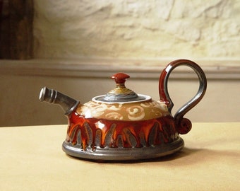 Théière en céramique rouge peinte à la main - Poterie Danko, Cadeau de Noël, Poterie artistique, Décoration intérieure, Théière de cuisine, Théière en argile unique