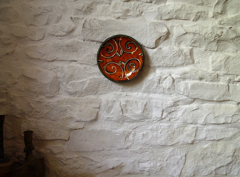 Small Wall Hanging Pottery Dish Earthen Decorative Plate Green Ceramic Plate Orange