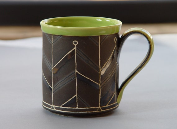 Handcrafted Stoneware Mug: Large 18oz Black and Green Coffee Cup with Distinctive Geometric Design - Matte Glossy - Unique Artisan Pottery