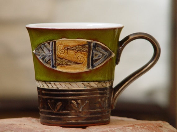 Green Pottery Coffee Mug | Unique Handmade Clay Tea Cup | Wheel Thrown Mug - Matte & Glossy Finish - 250ml/8.4oz