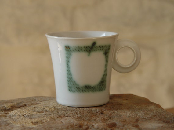 Handmade Stoneware Pottery Cup, Teacup with a Hand Painted Apple, White and Green Mug, Durable Quality Pottery, Ceramic Cup, Danko