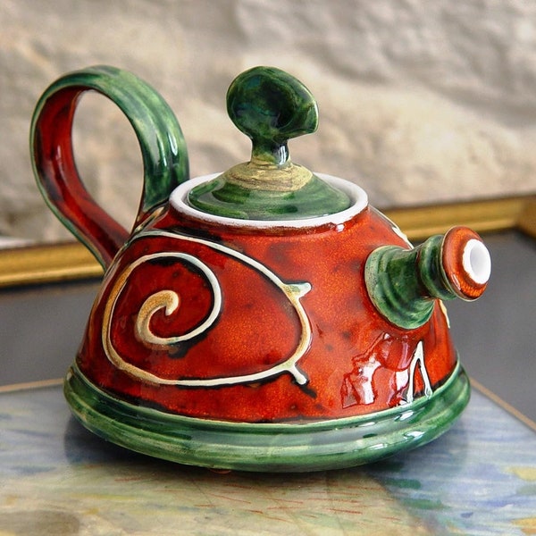 Handmade Ceramic Teapot for One - Danko's Artistic Pottery | Christmas Gift | Small Clay Tea Pot | Red, Green, White Colors | 400ml Capacity