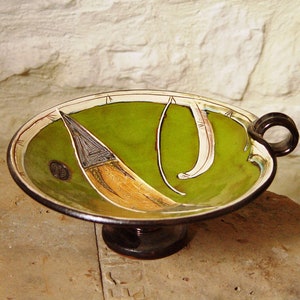 Green Pottery Bowl with Leg Wedding gift Ceramic Fruit bowl image 1