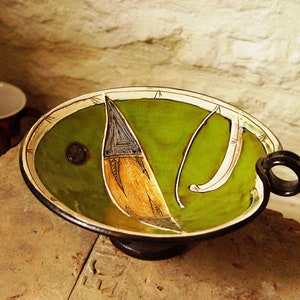 Green Pottery Bowl with Leg Wedding gift Ceramic Fruit bowl image 3
