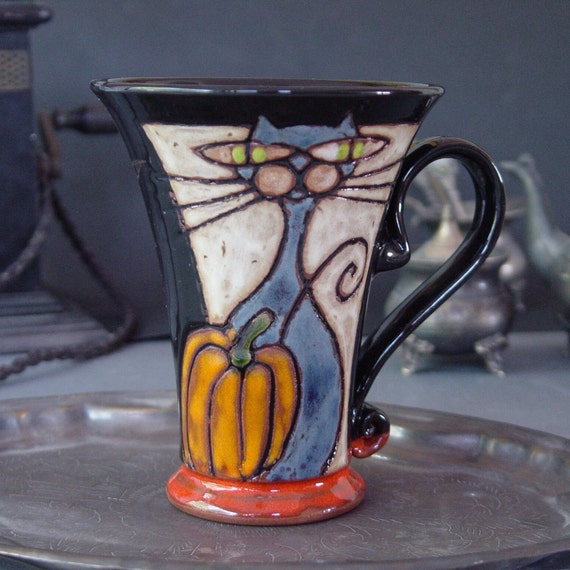 Cute Cat Pumpkin & Bats Halloween Mug - Handmade 13oz Ceramic Cup - Funny Fall Gift - Happy Halloween Tea Cup - Kitchen Decor - Unique Gift"