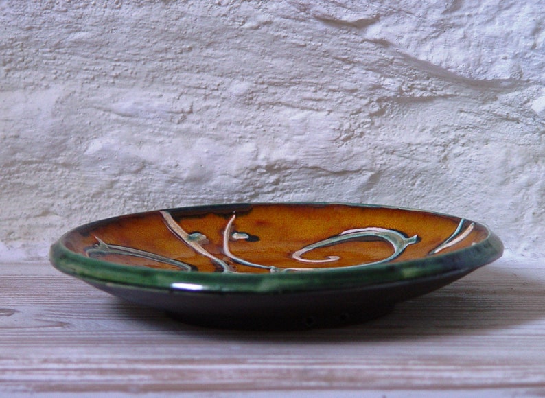 Small Wall Hanging Pottery Dish Earthen Decorative Plate Green Ceramic Plate Orange