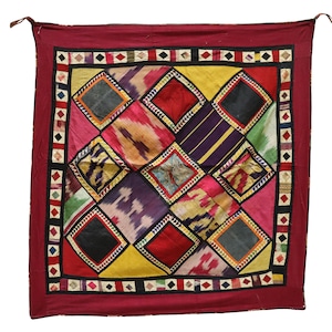 74 x 70 cm Antique Riche Broderie Lakai Broderie Quilts Patchwork Tenture Murale d'Asie Centrale Ouzbékistan Patchwork Afghanistan N° : UZ7