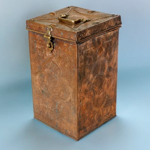 antique islamic solid copper tinned box chest tube jewelry box casket from Afghanistan 19th century No:IT