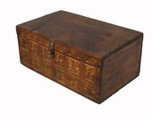 antique 19th century orient vintage cedar wood treasure Dowry Chest from Nuristan Afghanistan No 22 D