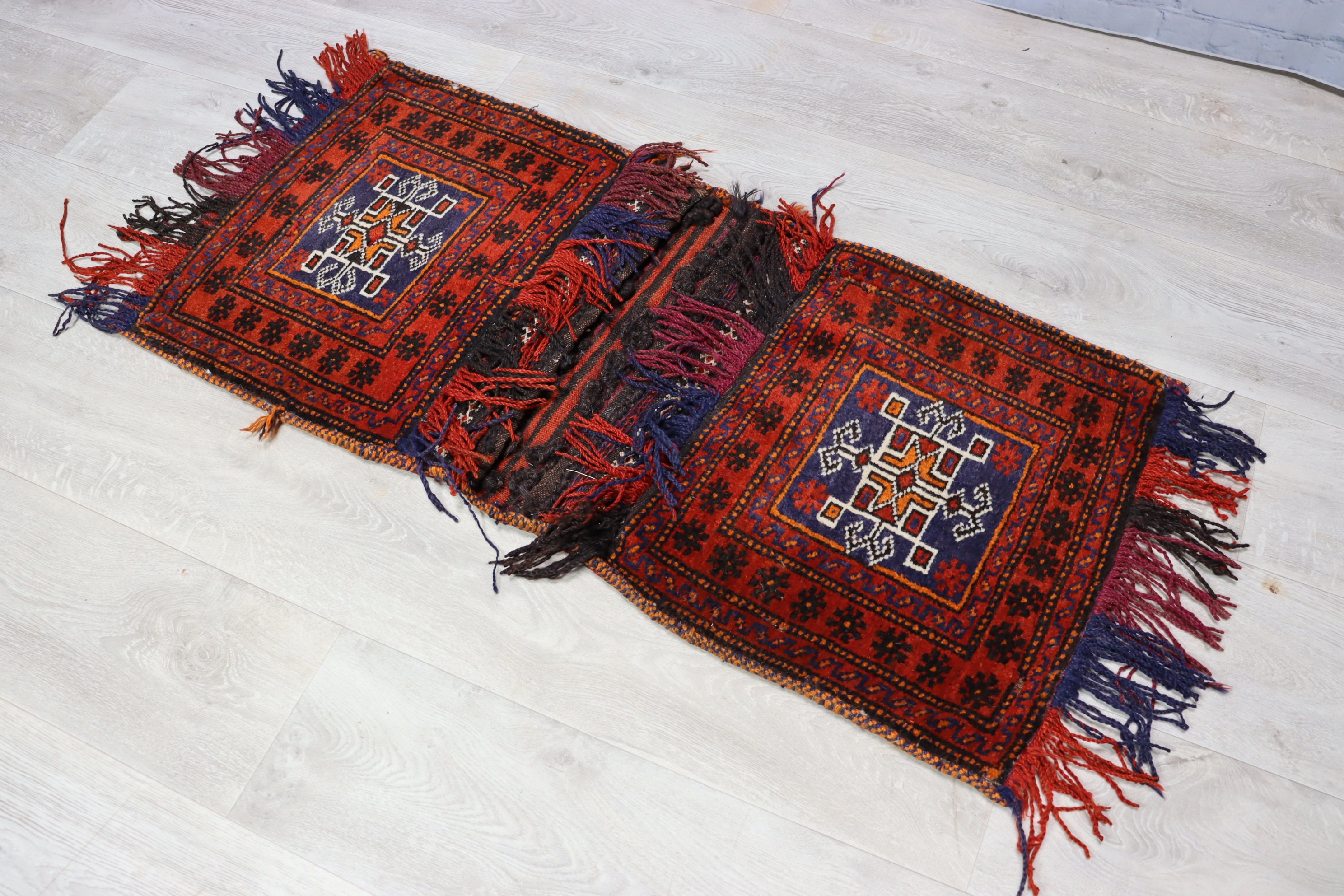 Tapis Ancien Belouch En Laine - Afghan Fait Main - Motif Géométrique Multicolore