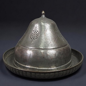 Antique Engraved Large islamic Tinned Copper  Bowl High Quality copper dish cover sarpush food / Bowl cover tray cover 19th C.