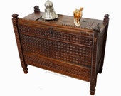 antique 19th century orient vintage cedar wood treasure Dowry Chest from Nuristan Afghanistan No ULM5