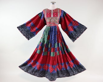 vintage hand embroidered nomadic Kuchi Ethnic  wedding Cotton patchwork dress from Afghanistan No-MUST-B