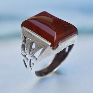 antique handmade Silver  Carnelian stone  statement  ring from Afghanistan AQEEQ No:19/225