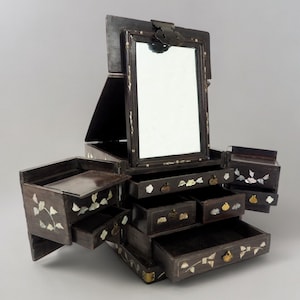 Beautiful Antique Chinese Jewellery Box with Mirror and Mother of Pearl Inlay Rosewood Dressing Case 19th century