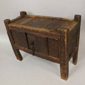 antique 19th century orient vintage wooden nomadic yurt treasure Dowry Chest from  Afghanistan turkmenistan No:22/6