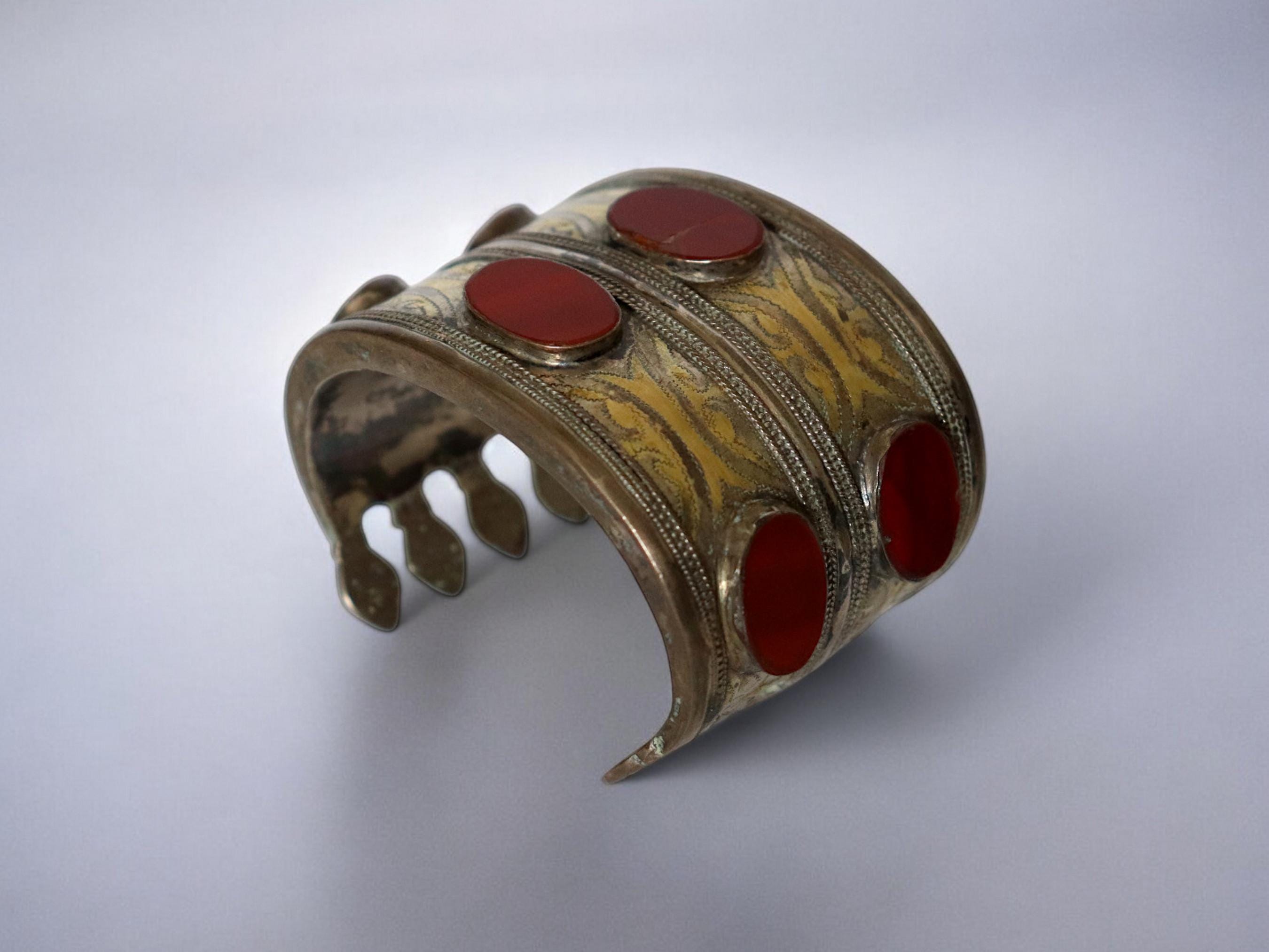 トルクメンブレスレット 500x0.jpg