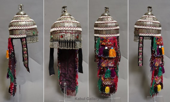 AFGHANISTAN TURKMEN / UZBEK group of antique tassels