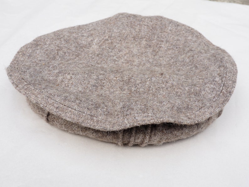 Original Afghan pakol woll cape topped Ethnic dress from afghanistan and pakistan (Grey, Black and Braun) light gray