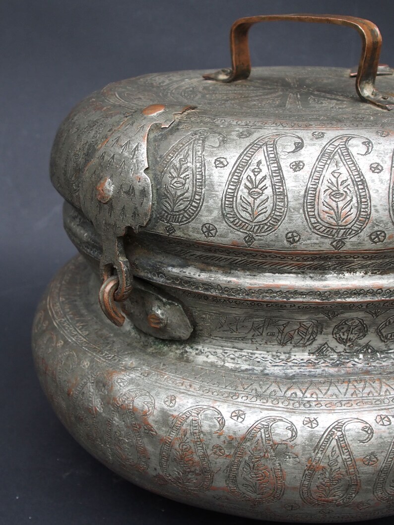 Antique Engraved Large Islamic Tinned Copper Box With a Lid Etsy