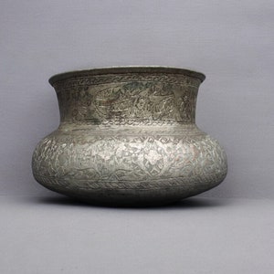 Antique Engraved Large islamic Tinned Copper  Bowl, 18/19th C. from Afghanistan tas No:18/31