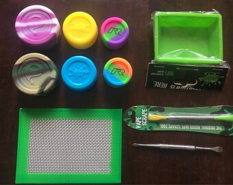 Containers, Mat & Tools