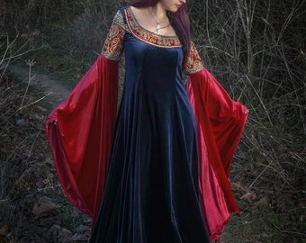 Fantasy reenactment, Elven dress, Blood Red Dress, Arwen, Pagan, Handfasting dress, Renfaire, Fantasy,cosplay, Medieval dress, Costume, Larp