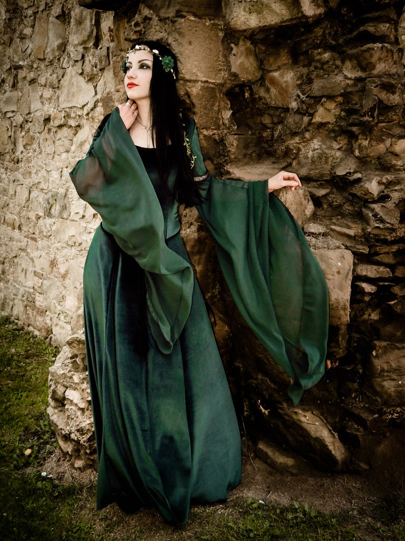 Lady Macbeth Dress Handmade Medieval Gothic Velvet LOTR