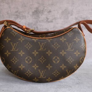 LOUIS VUITTON VINTAGE CROISSANT PM SHOULDER BAG