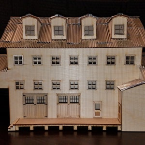 O Scale Factory Store Kit Model Railroad Train Building