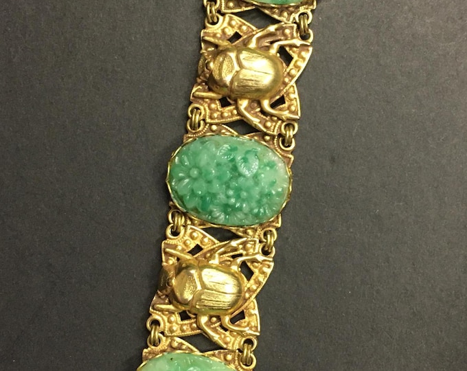 Magnificent rare vintage bracelet with breath taking design by the most famous designer Askew.