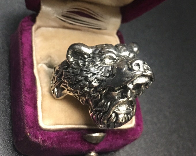 Vintage Bear Ring, Bear Ring, Cool ring, Vintage jewellery, Animal Ring, cool design
