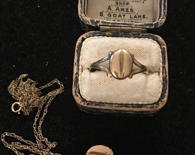 Vintage 9 Ct Gold Coffee Bean necklace and Ring set, 9 Carat gold, fantastic rare set
