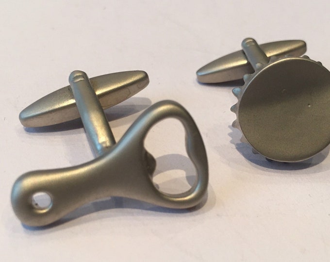 Vintage Cufflinks, Drinks Cufflinks, Corkscrew Cufflinks, Vintage Bottle top cufflinks, Drink Jewellery, Rare cufflinks, cool design