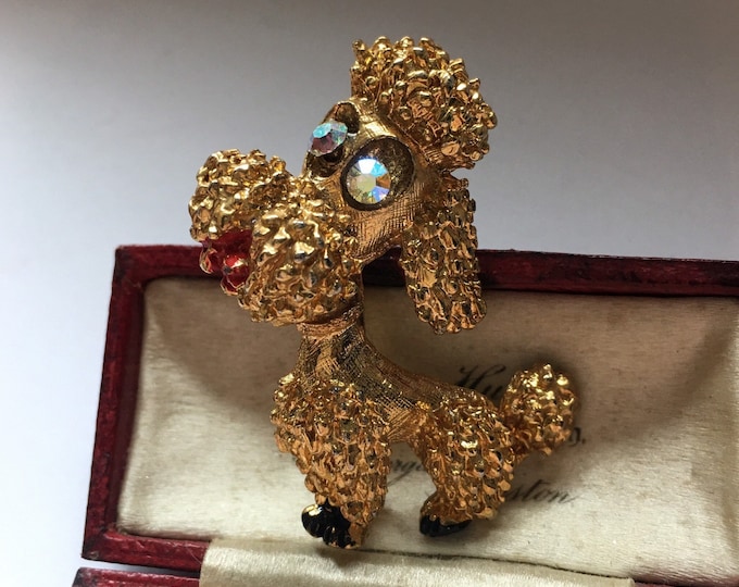 Vintage Poodle Brooch, Poodle Brooch, Poodle Pin, Poodle Jewellery, Vintage Dog Brooch, Dog Jewellery, Gold Poodle Brooch, statement piece