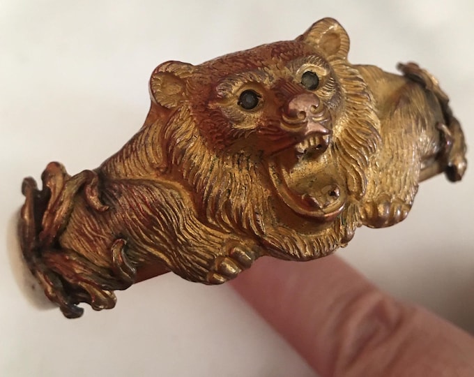 Victorian Lion Bracelet, Lion Bangle, Lion Jewellery, Lion Head Bracelet, Gold Lion Costume Bracelet, Divine rare statement piece.