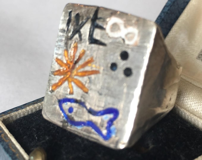 Vintage Silver Studio Ring with divine rare design