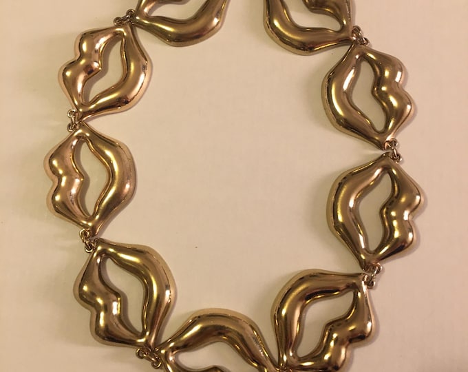 Vintage Lip Necklace, Lip Necklace, Vintage Necklace, cool necklace