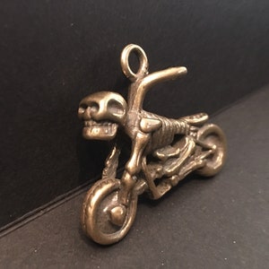 Vintage Skull Pendant, Gold skull necklace, skull jewellery, skull design pendant, skull pendant, bike pendant, motorbike pendant, divine