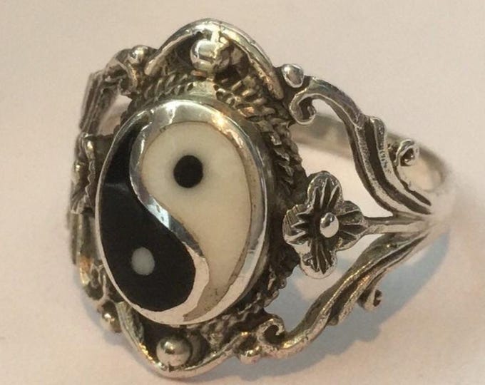 Vintage Ying Yang Ring, Ying Yang Jewellery, Vintage Ring, Yoga Ring, Yoga Jewellery, Sterling Silver, Vintage Yoga Ring, divine.