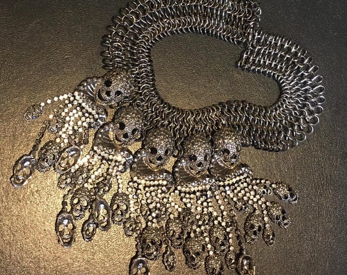 Vintage Skull necklace, Skull Jewellery, Gothic Jewellery, fabulous piece