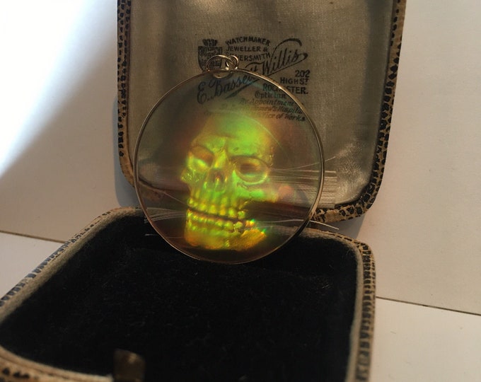 Vintage 9ct Gold Hologram Skull Pendant, Rare Jewelry