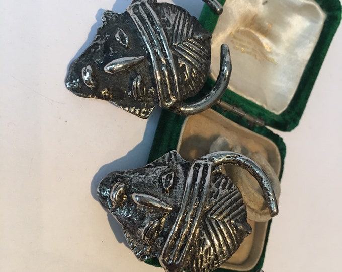 Vintage Face Earrings, Vintage Face design Earrings, Face Earrings, Face Jewellery, vintage earrings, divine earrings.