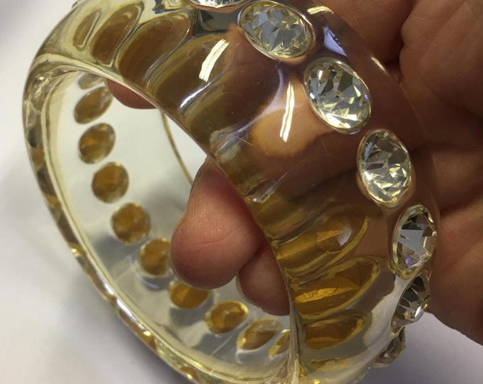 Vintage bracelet, Rare Jewellery, exquisite statement piece.