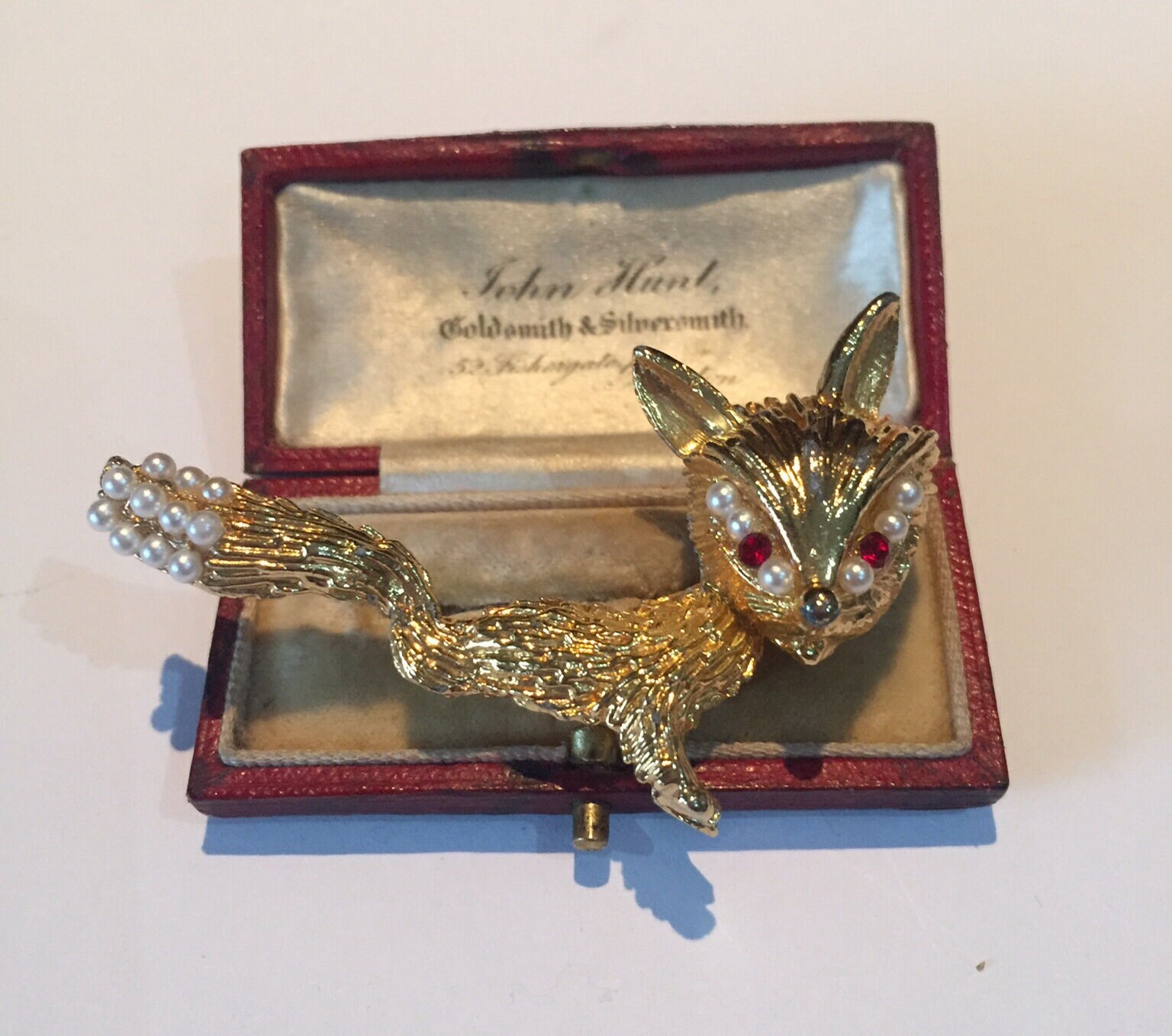 Vintage Fox Brooch, Fox pin, Gold fox brooch, Fox Jewellery, Fox design