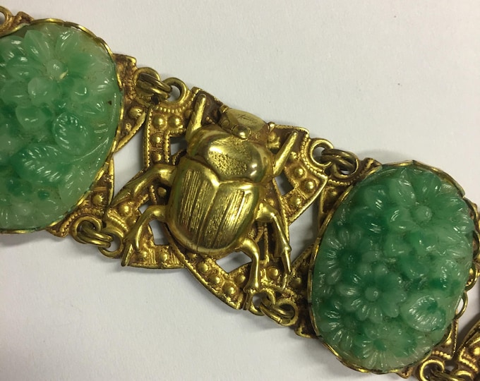 Magnificent rare vintage bracelet with breath taking design by the most famous designer Askew.