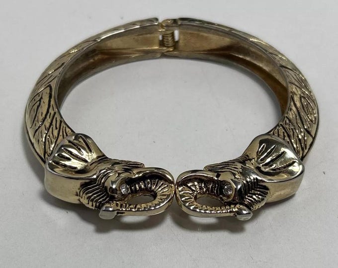 Vintage Elephant bracelet, elephant bracelet, elephant jewellery, elephant costume bracelet, elephant bangle, rare piece