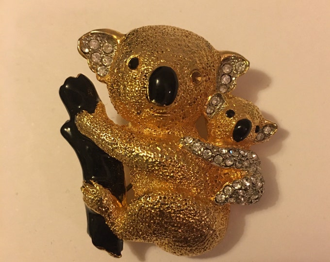 Vintage Koala Pin, Vintage Pin, Gold Koala Pin, Koala Pin, Koala Jewellery, Animal Pin, rare design piece